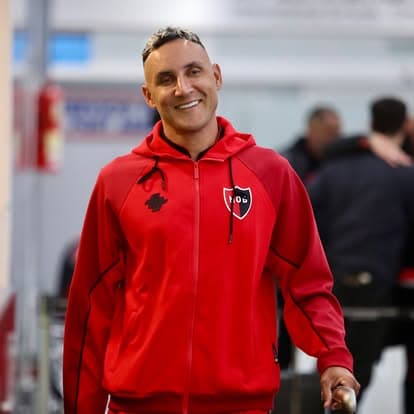 Keylor Navas 'cachetea' a Newell’s Old Boys en su despedida a la afición