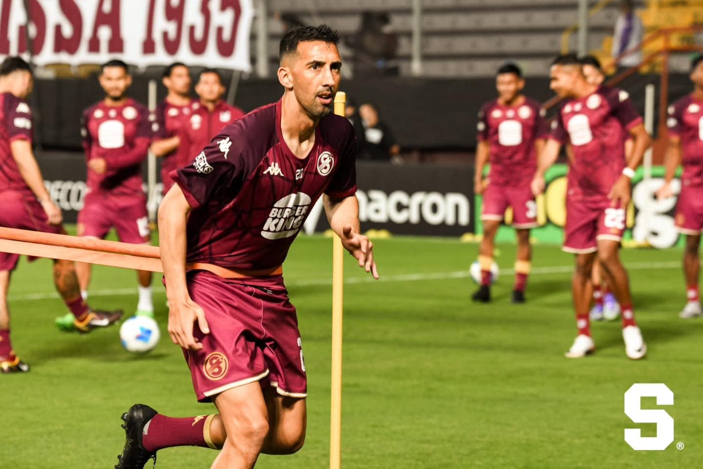 Mariano Torres sigue preso de sus palabras cuando fue un mal perdedor