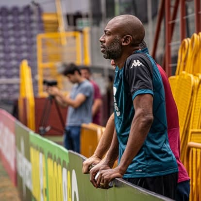 (Video) ¿Por qué Saprissa dejó ir a la pesadilla morada? Wanchope se quedó sin respuesta en conferencia