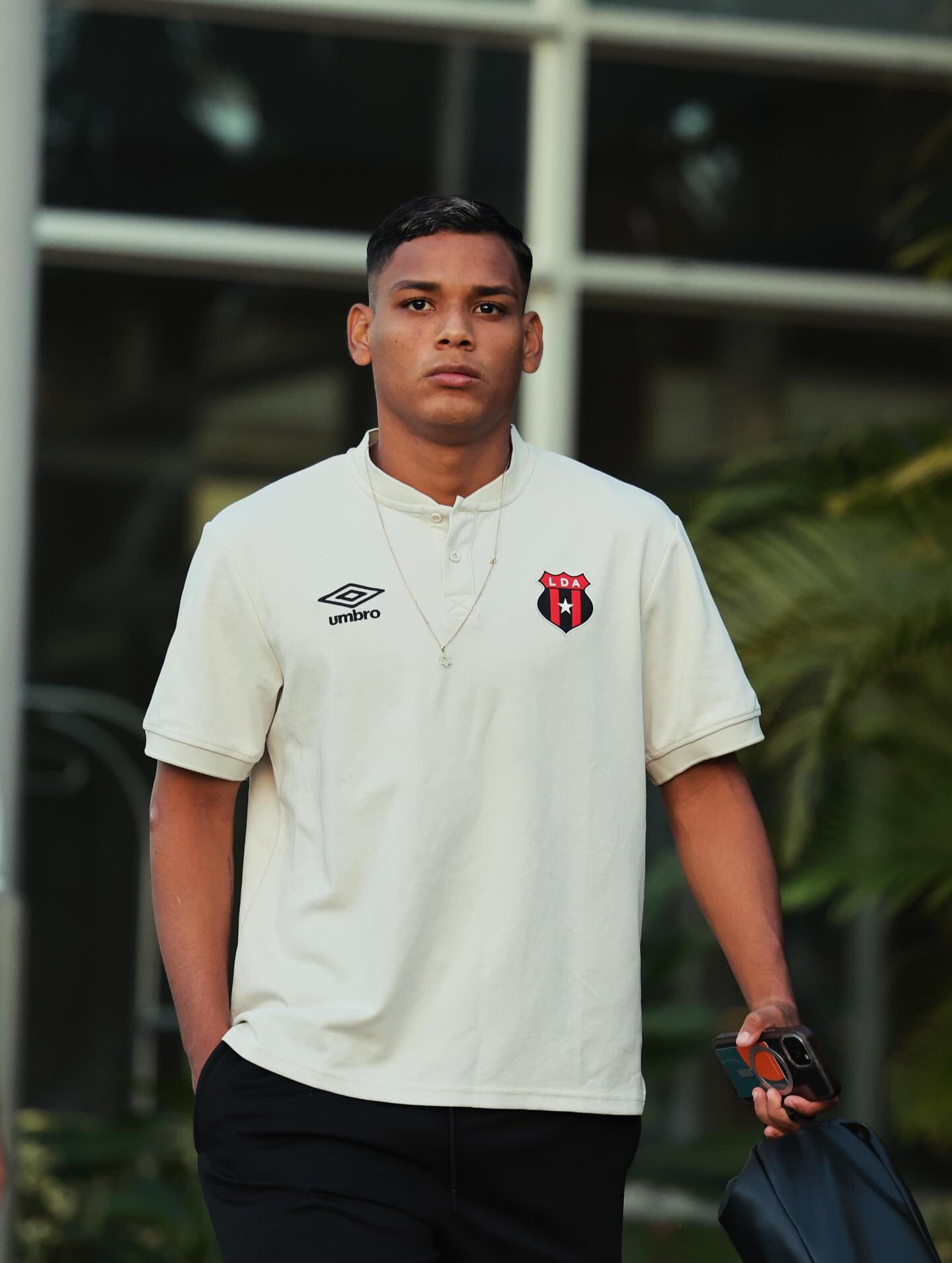 Creichel Pérez podría disputar sus últimos seis meses con Alajuelense