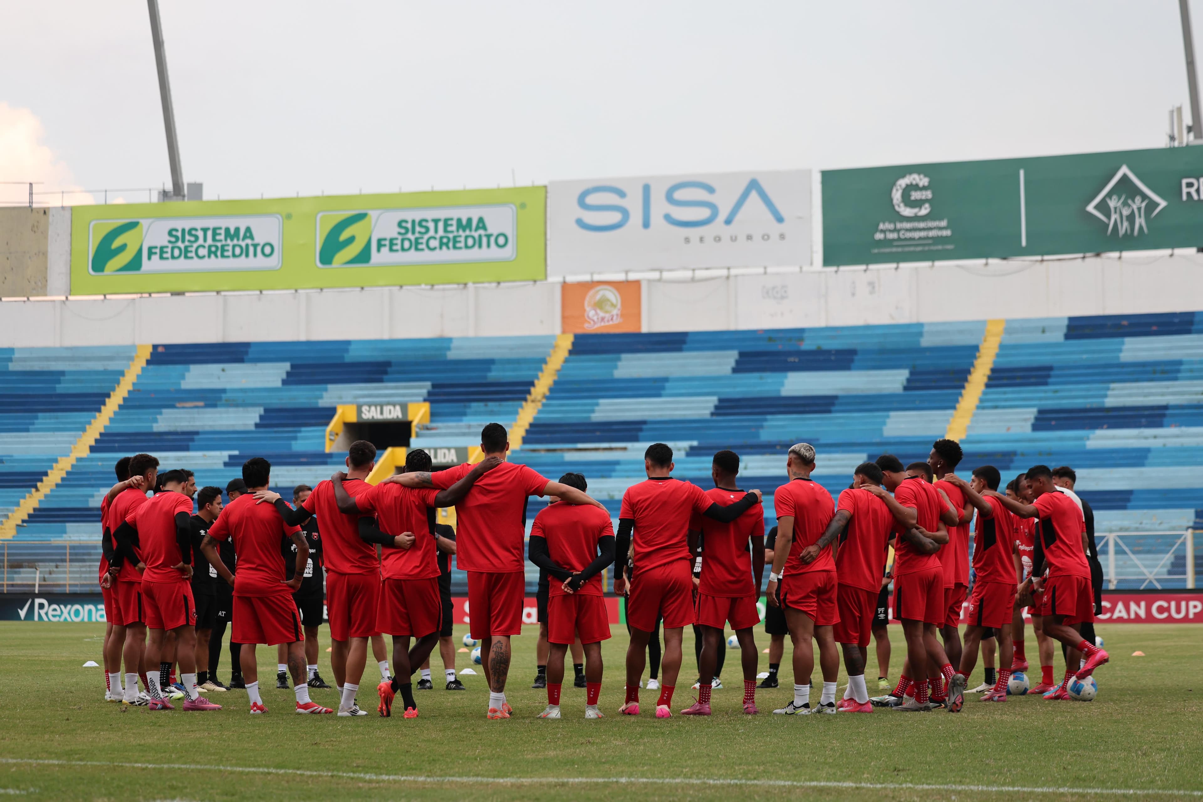 Alajuelense se juega la vida ante Alianza: hora y canales de TV para seguirlo en vivo