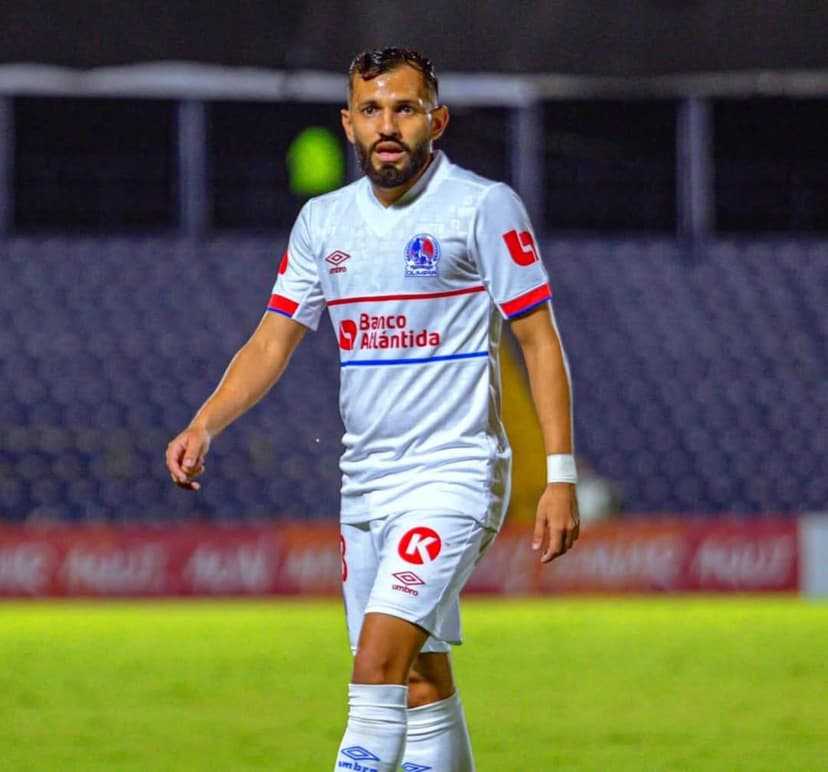 Jorge Álvarez y/o Jorge Benguché en Alajuelense: no todo es cierto